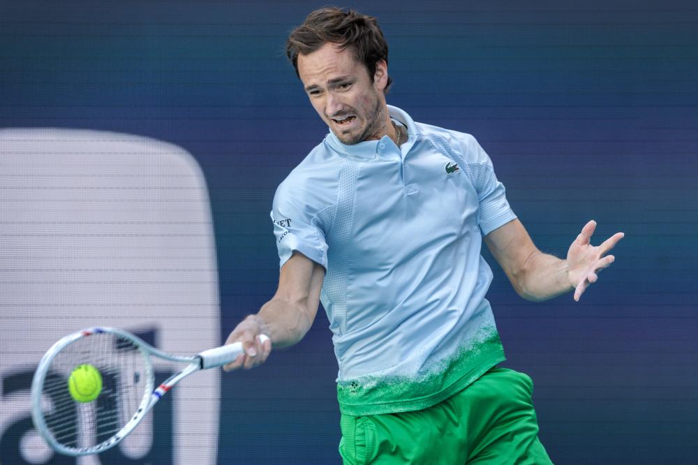 不适应防弧！林诗栋／蒯曼2-1杜达／温特！国乒2-1领先德国！